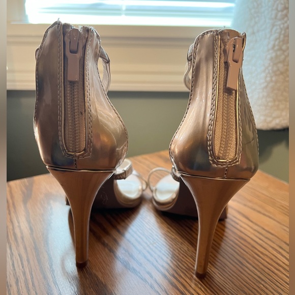 David’s Bridal Rose Gold heels - Picture 3 of 5